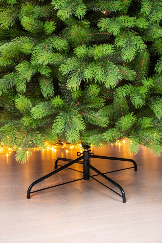 ошибки при выборе искусственной ёлки хорошая устойчивость